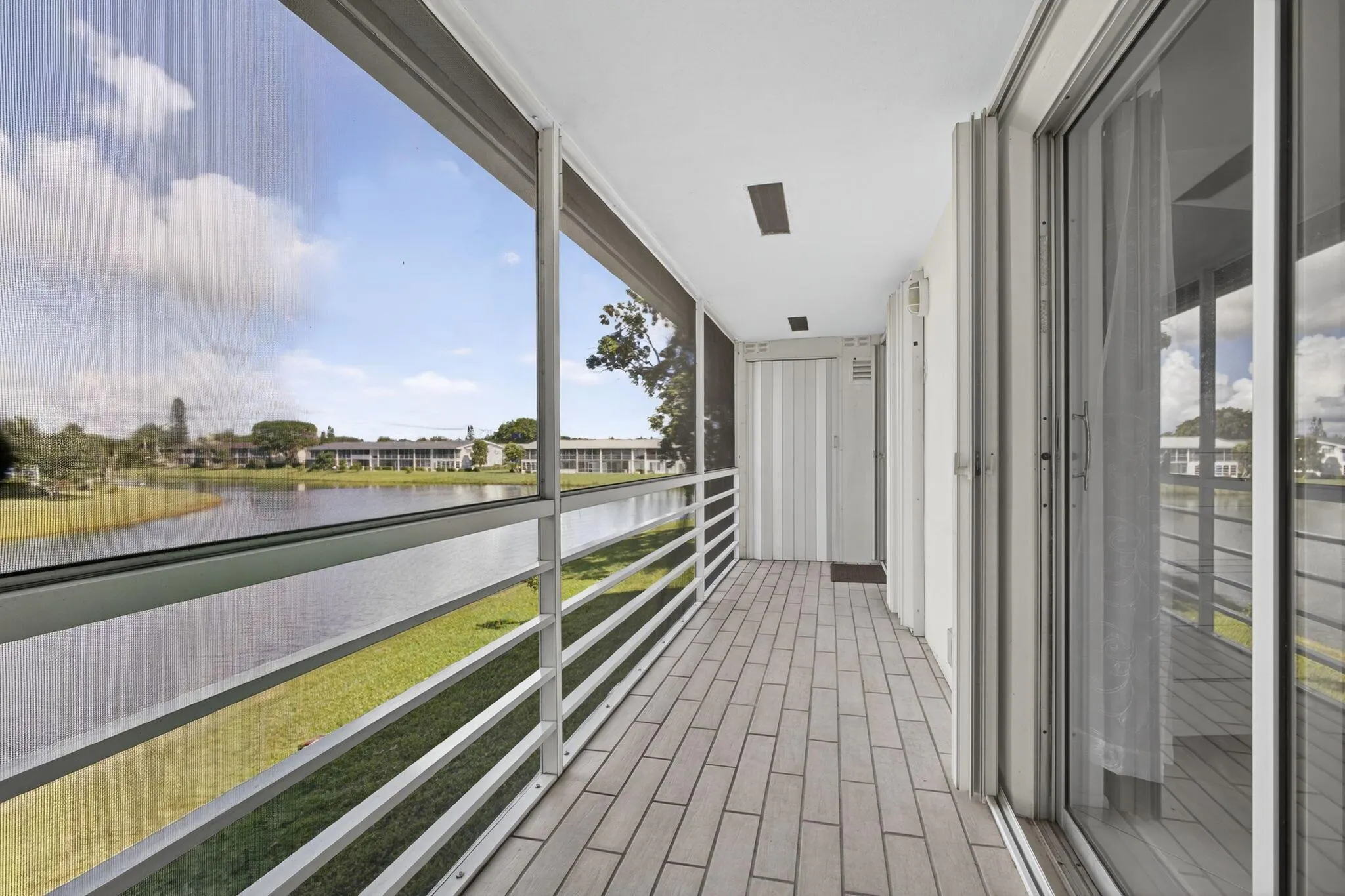 114 Somerset F
