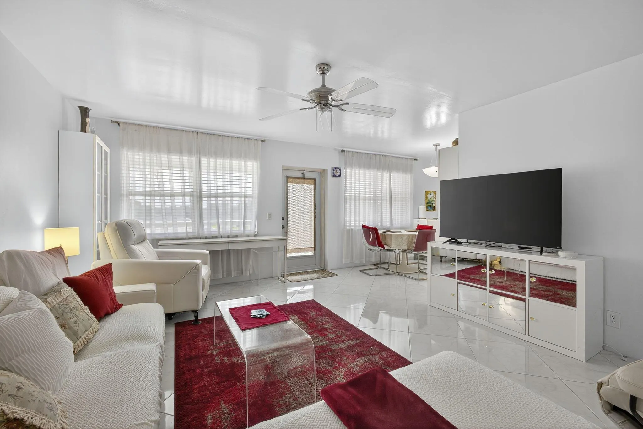 114 Somerset F