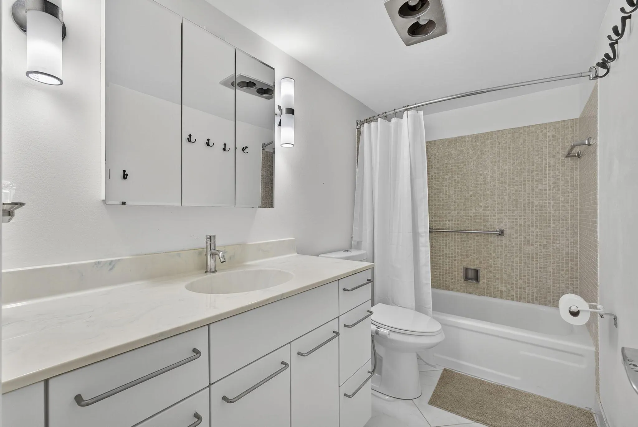 114 Somerset F