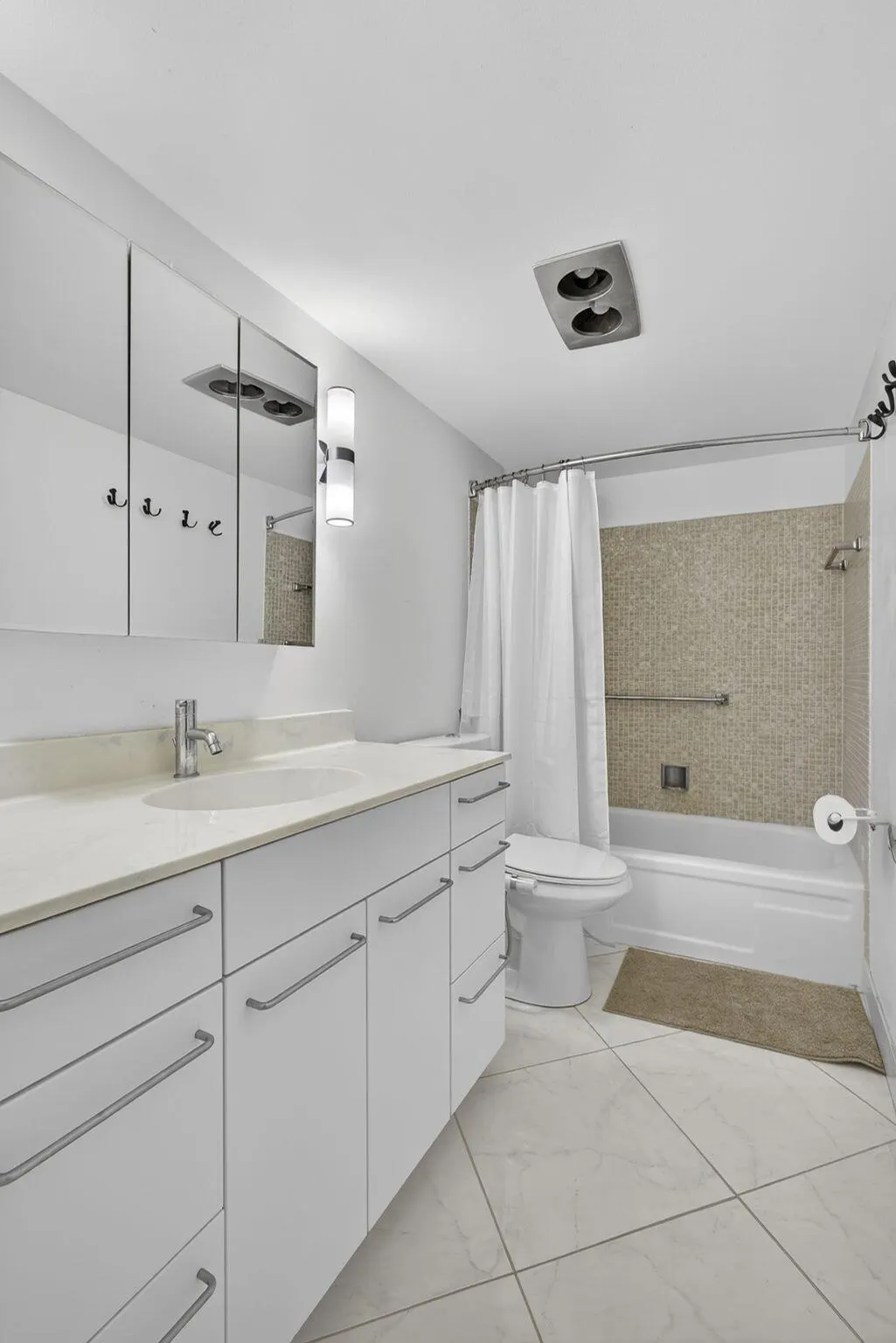 114 Somerset F