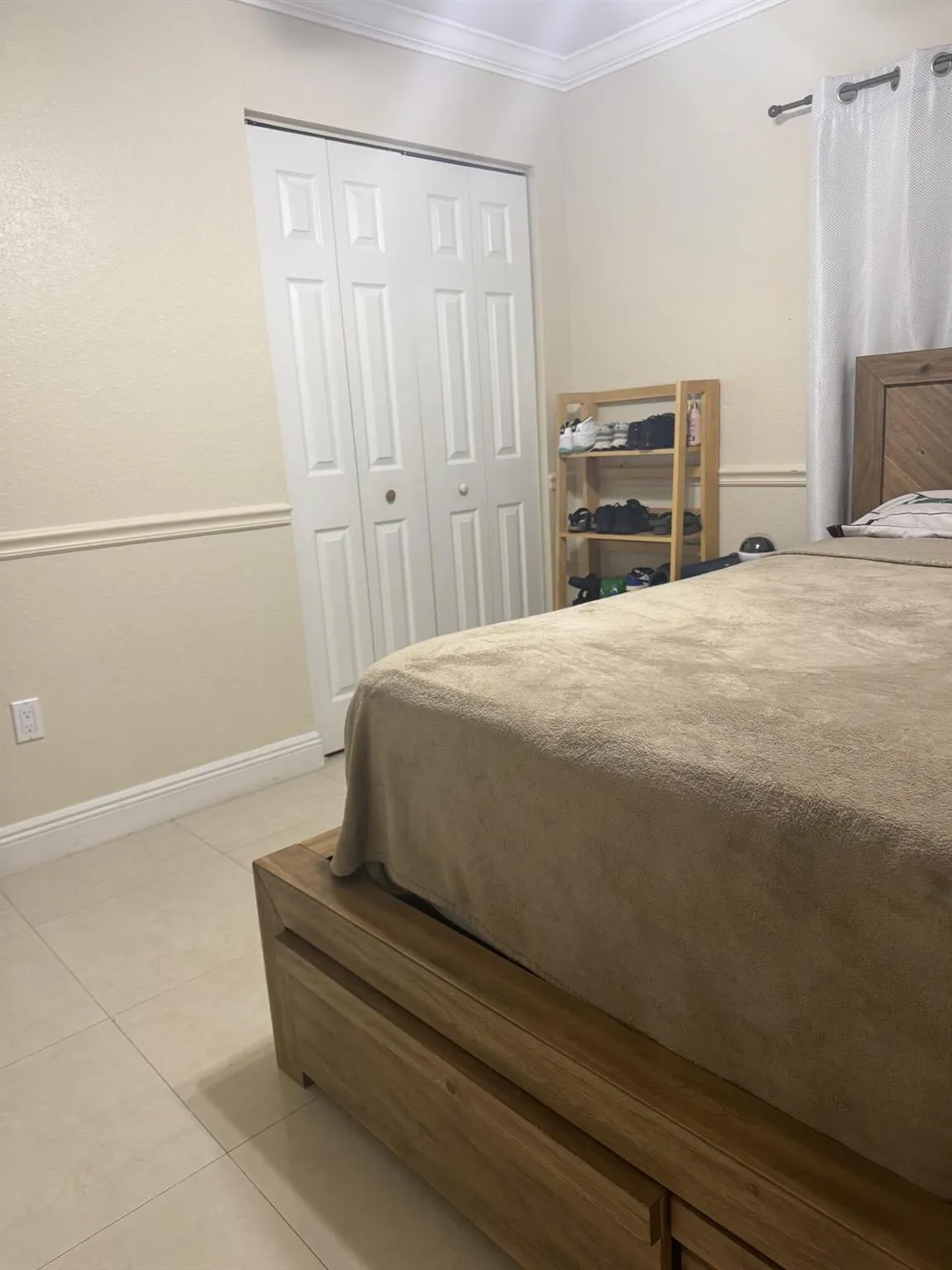 5621 Azalea Circle