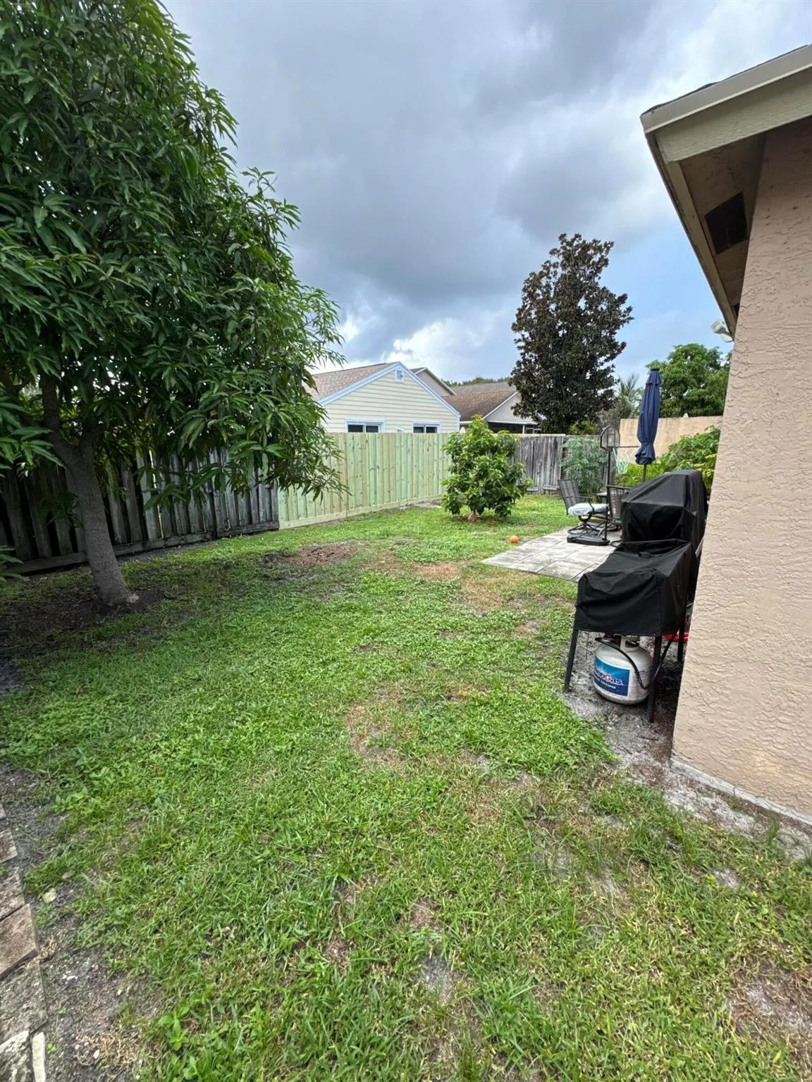 5621 Azalea Circle