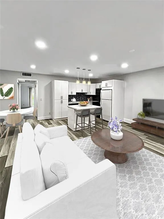 282 Mansfield G, #282