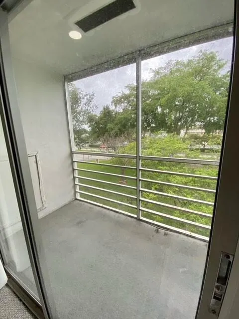 282 Mansfield G, #282