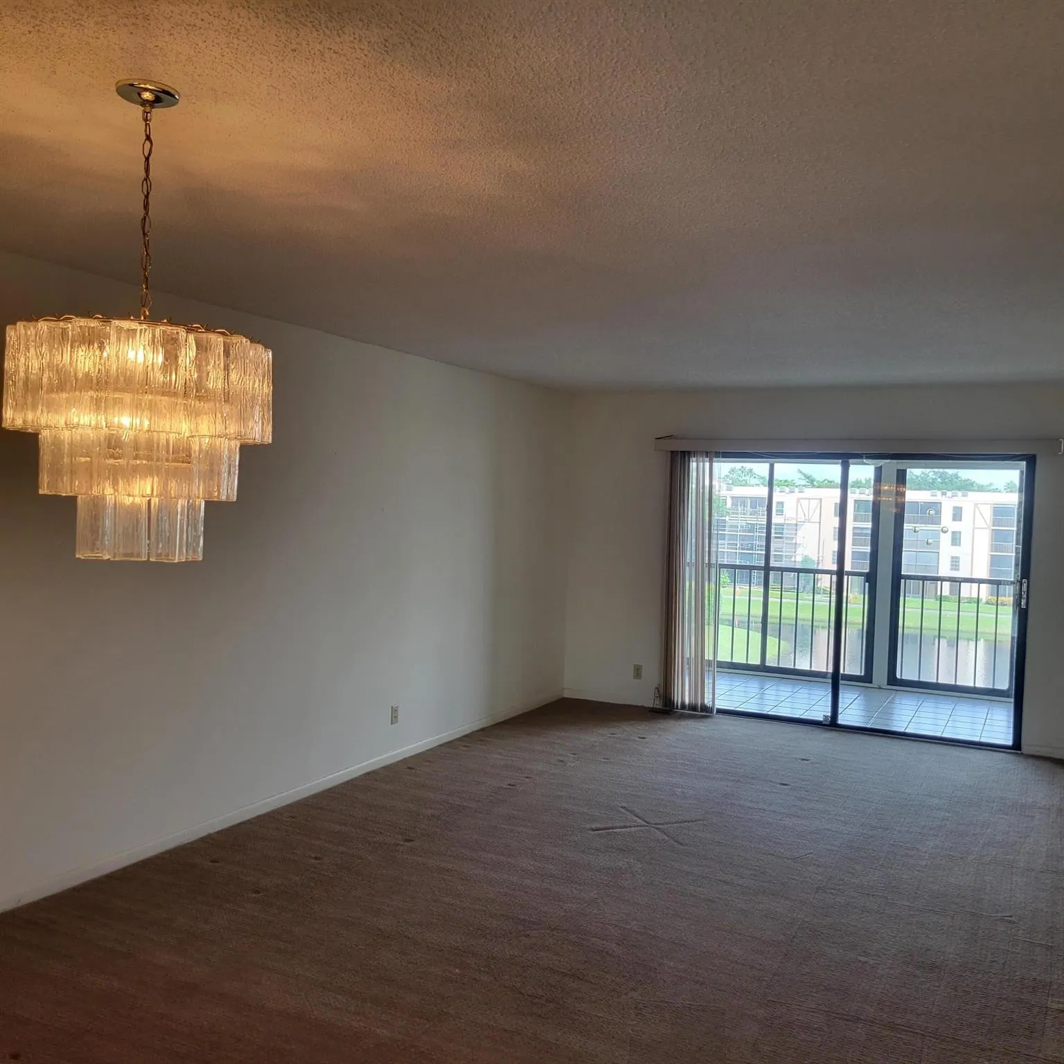 7351 Kinghurst Drive, #404