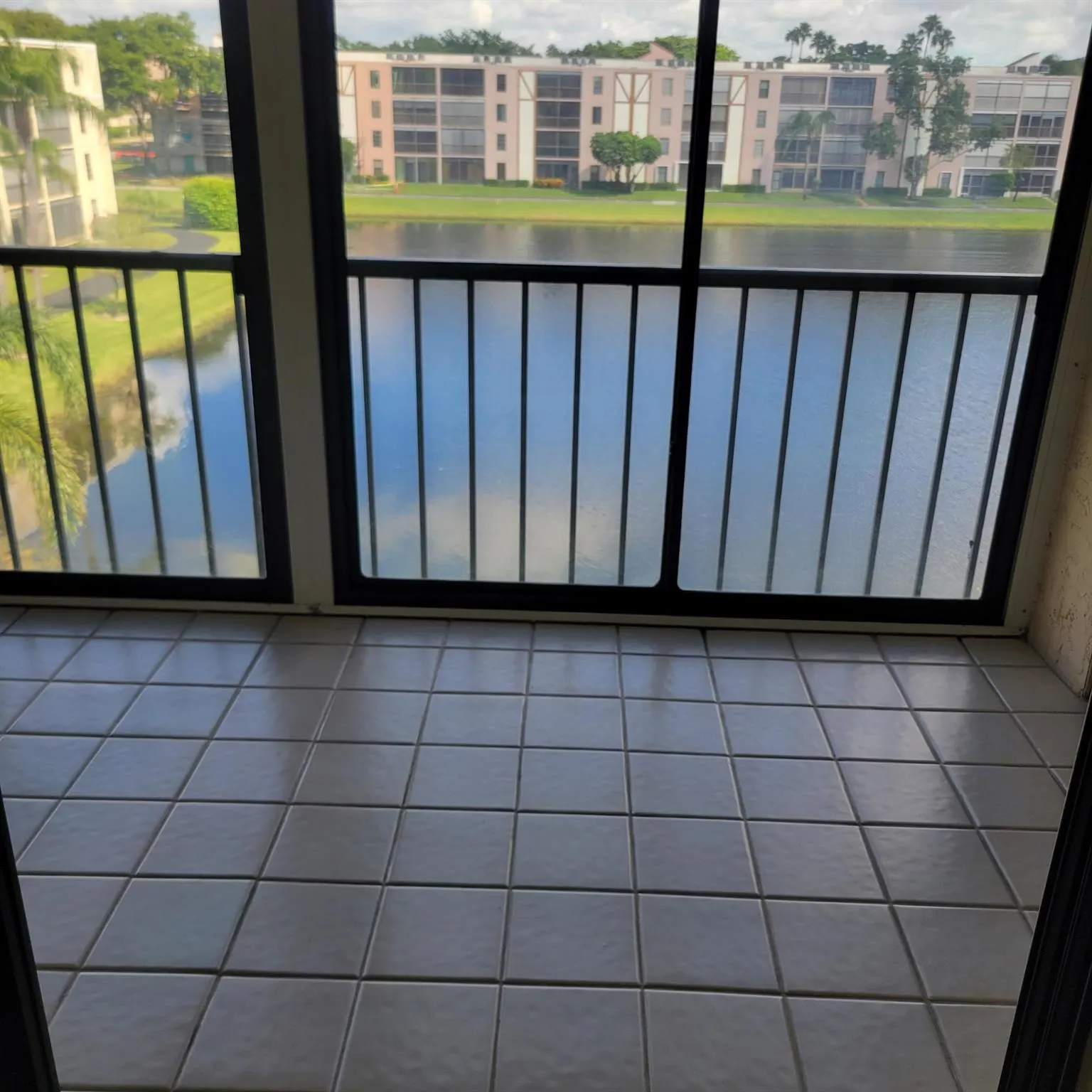 7351 Kinghurst Drive, #404