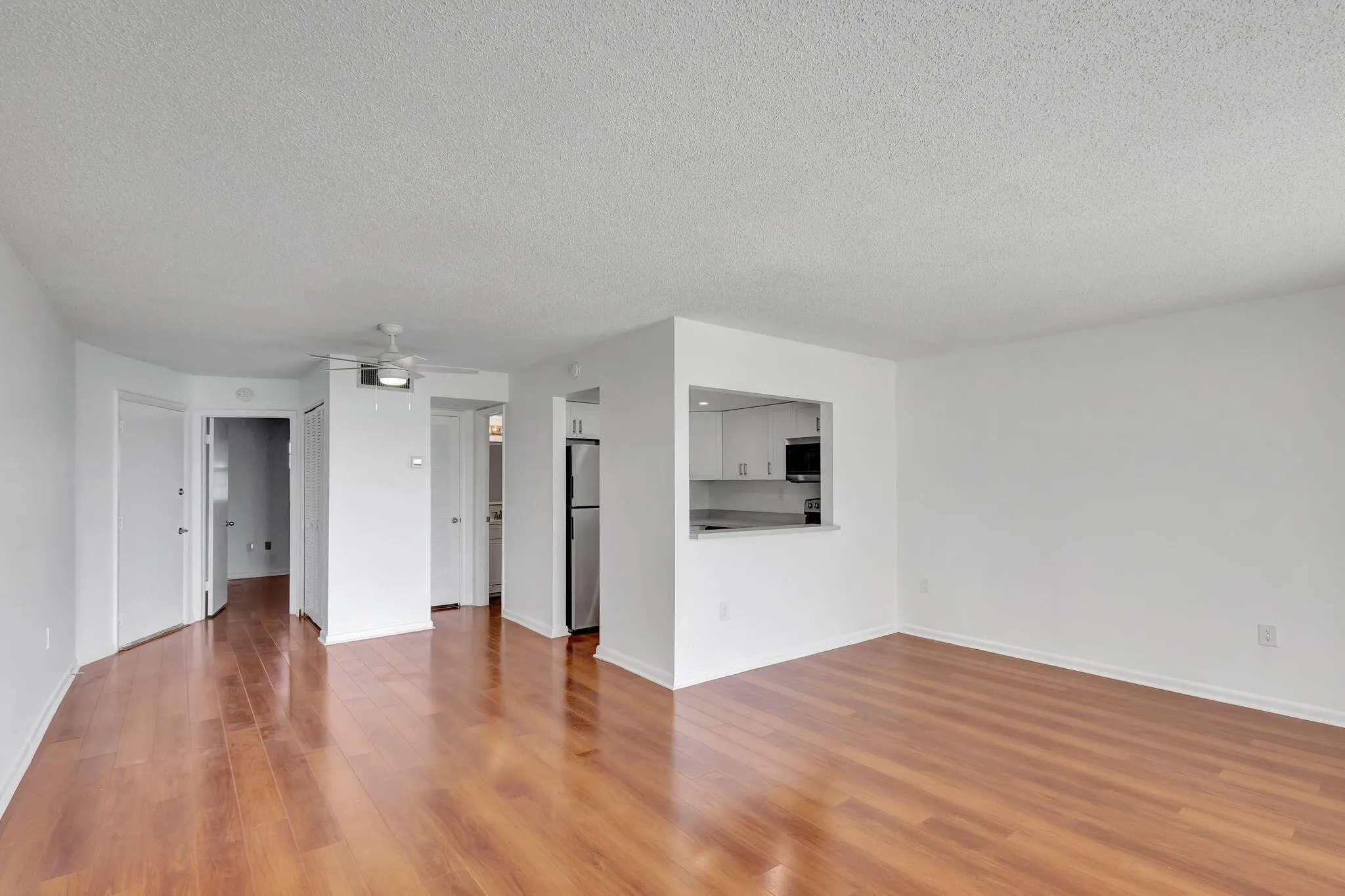 2936 Lake Shore Drive, #108