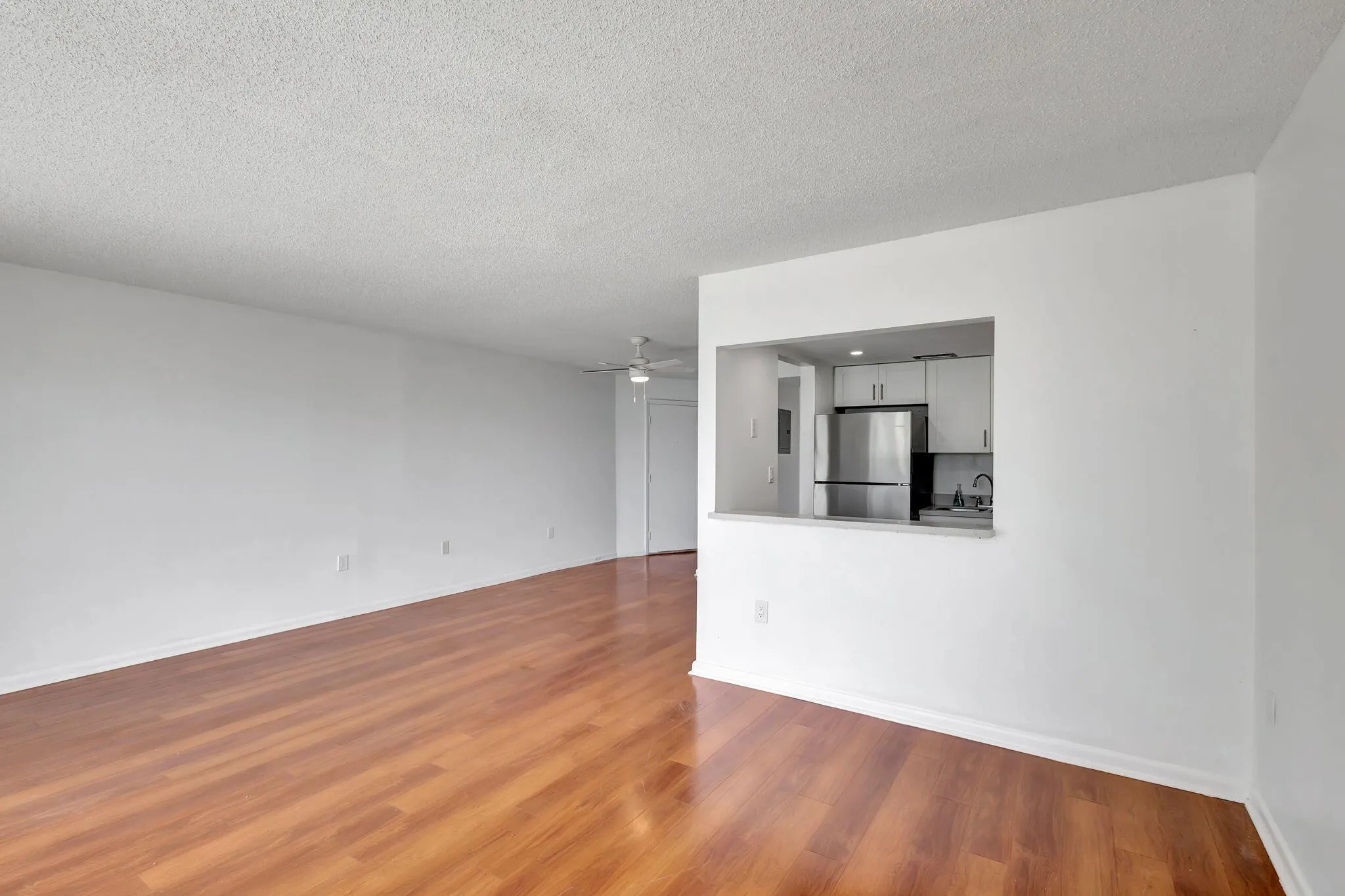 2936 Lake Shore Drive, #108