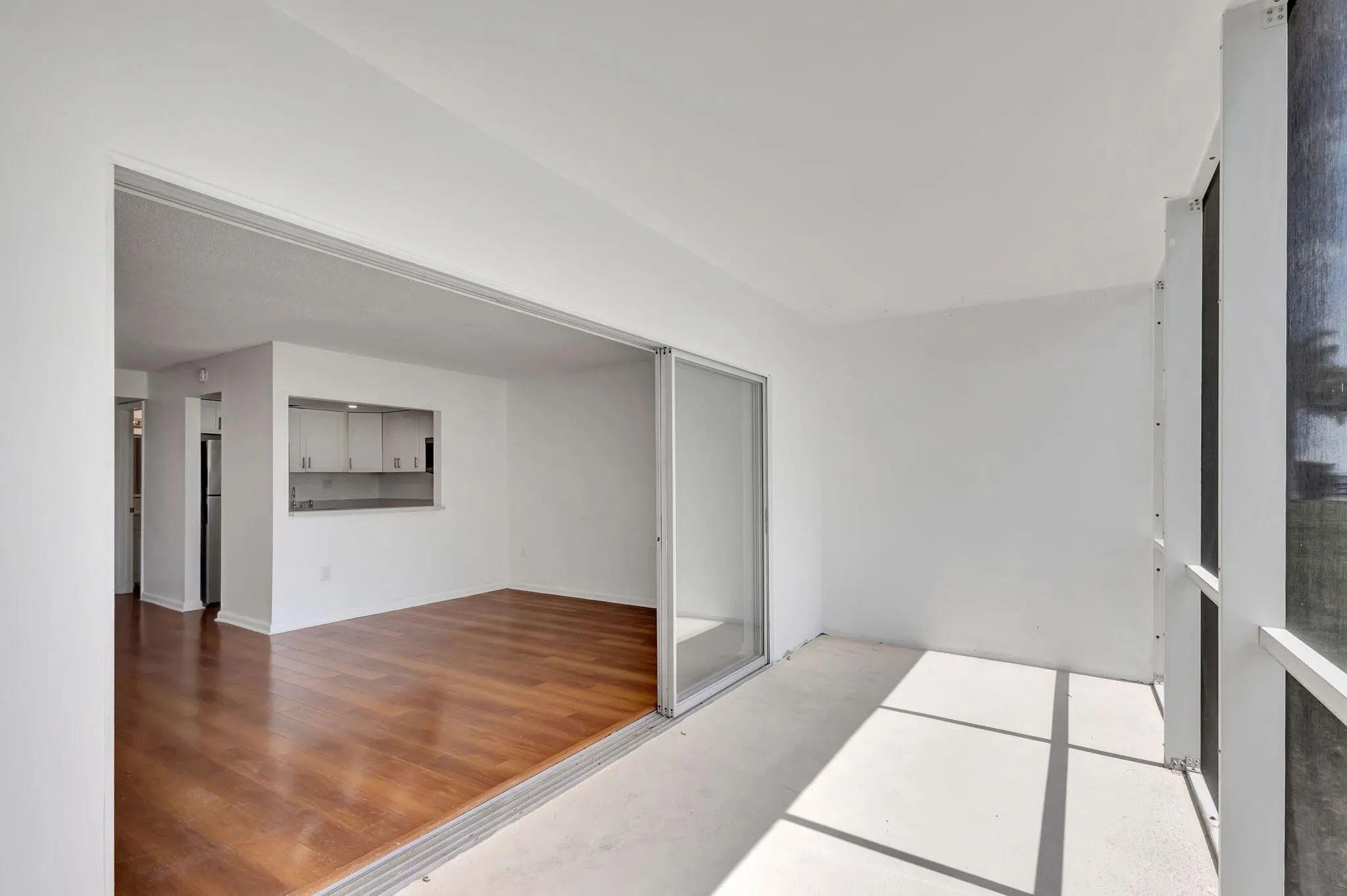 2936 Lake Shore Drive, #108