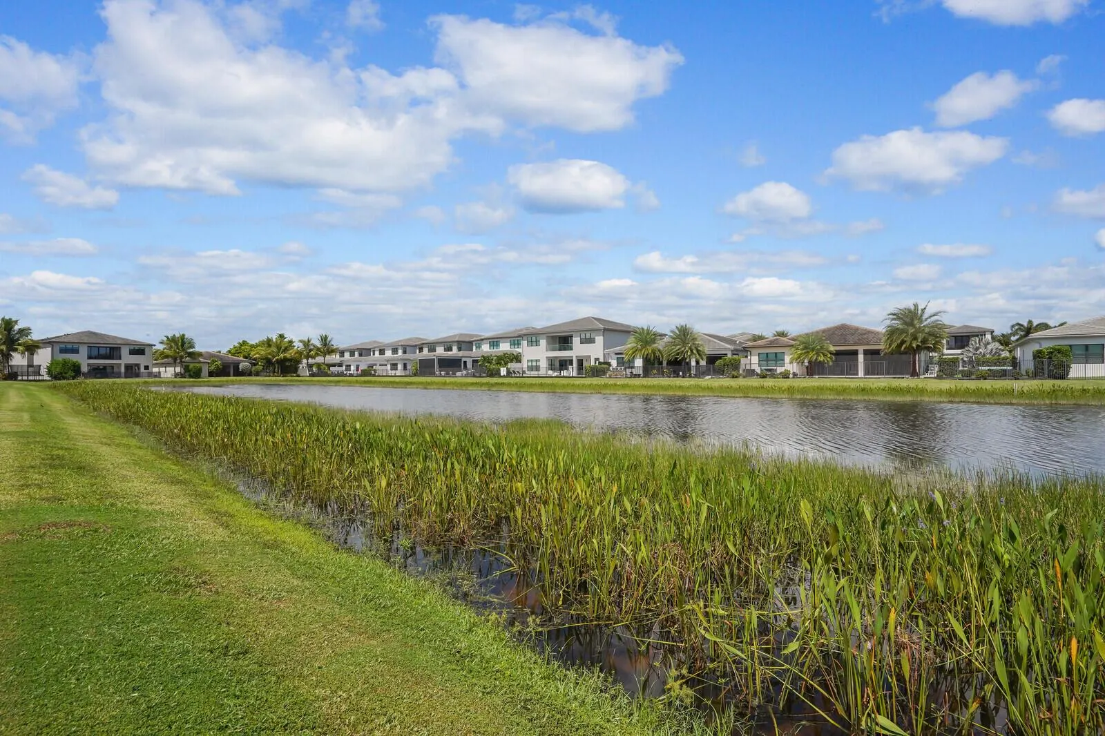 8611 Dearborn River Way