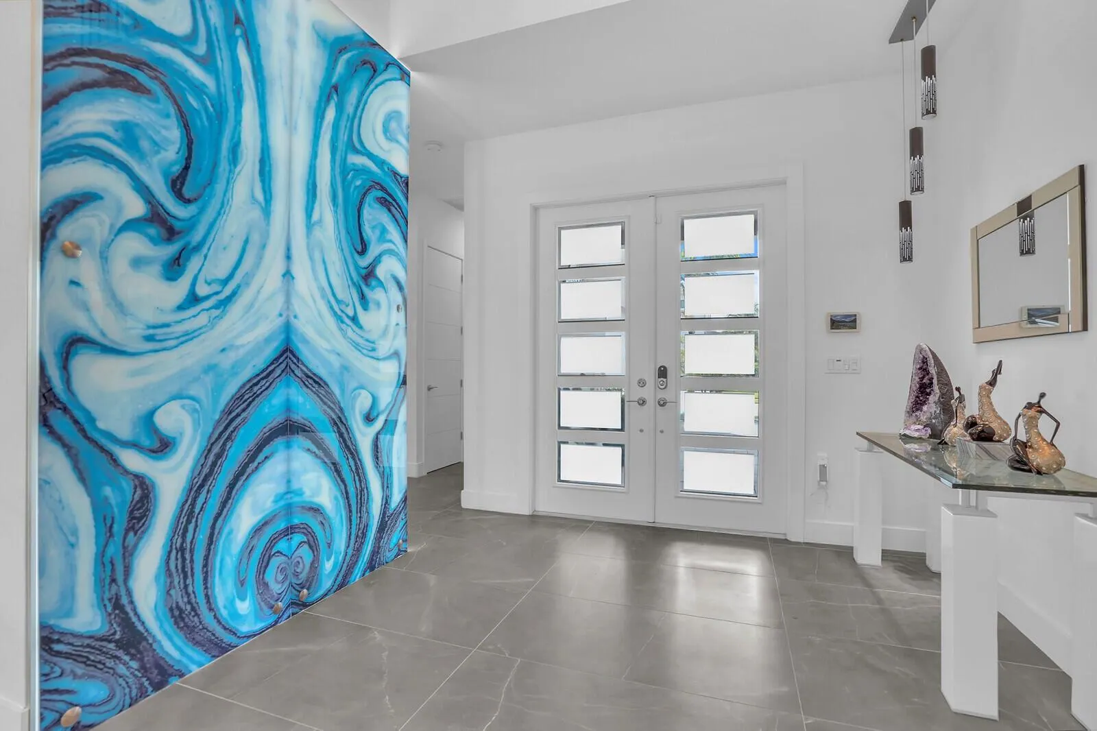 8611 Dearborn River Way