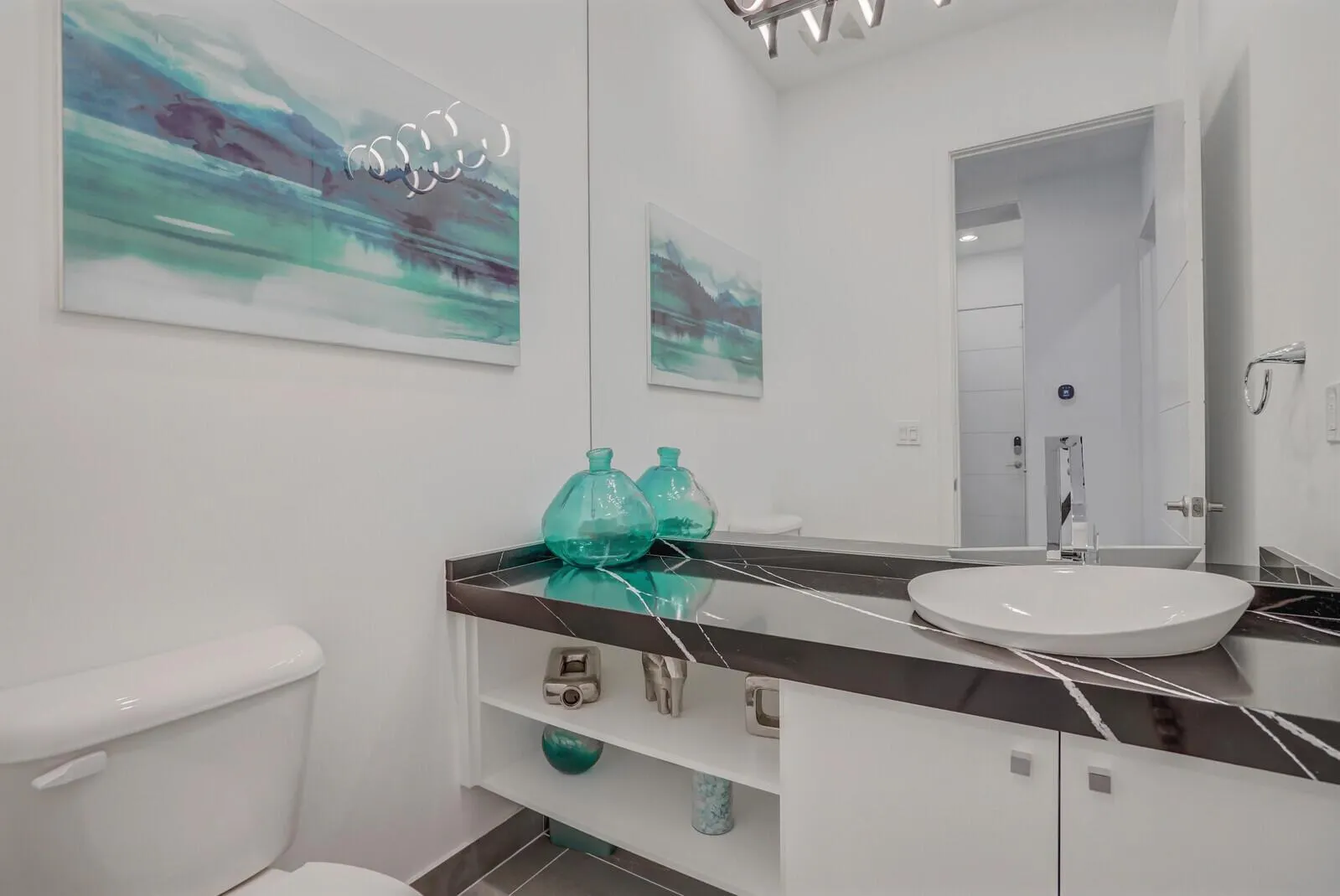 8611 Dearborn River Way