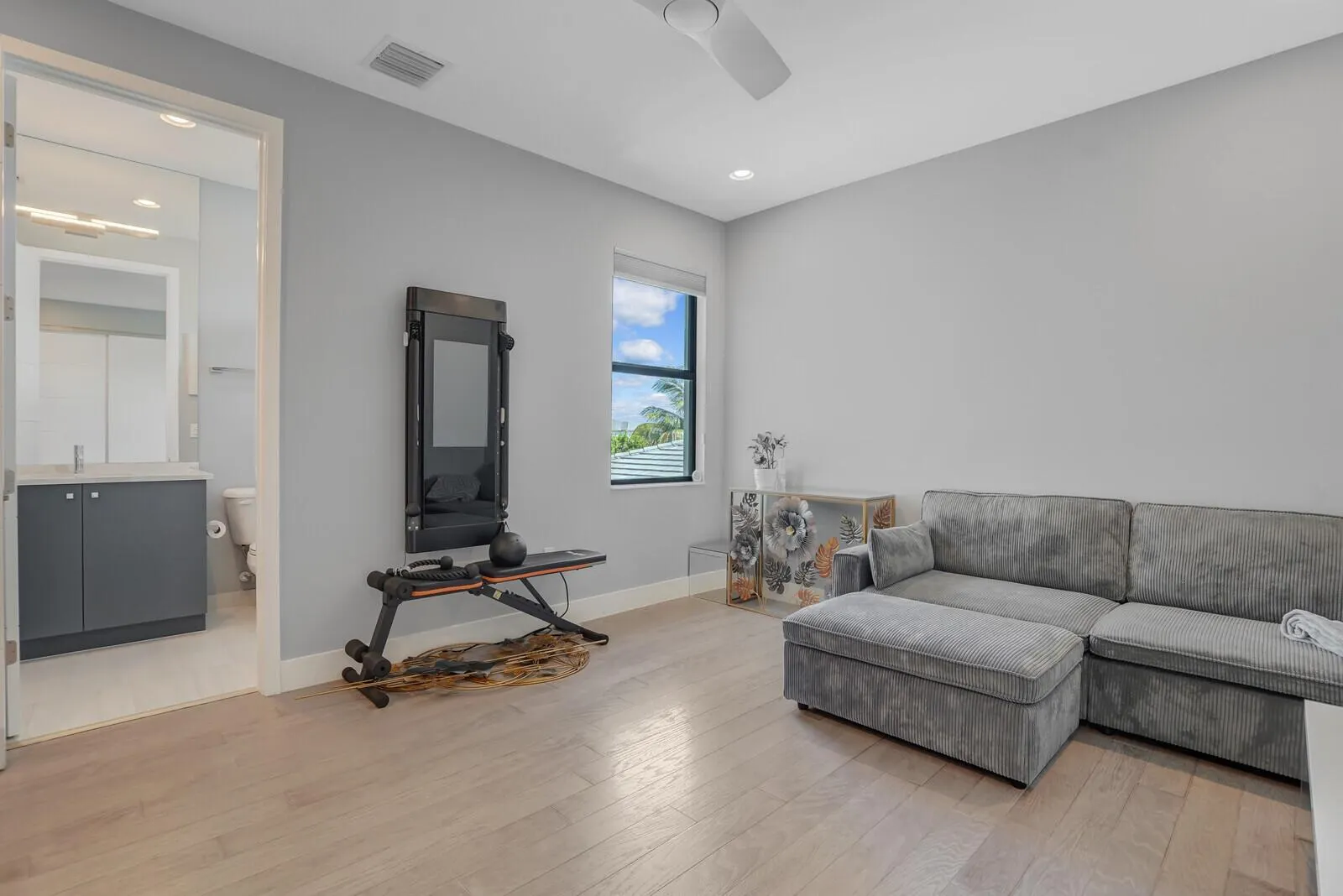 8611 Dearborn River Way