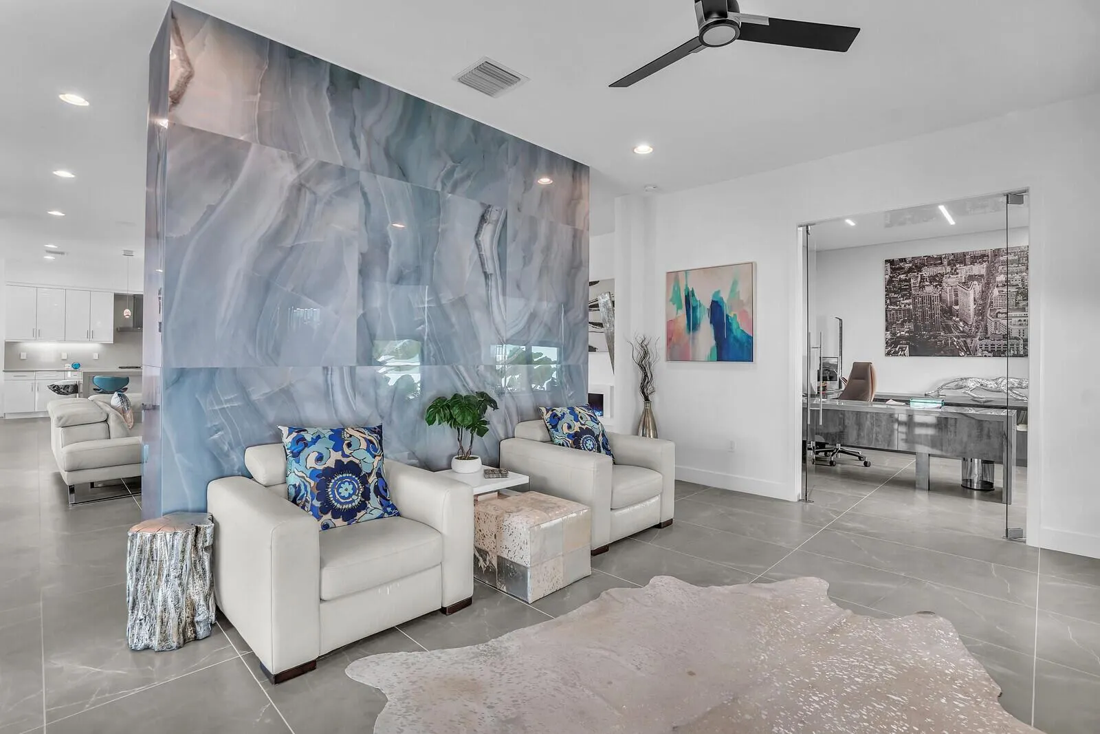 8611 Dearborn River Way