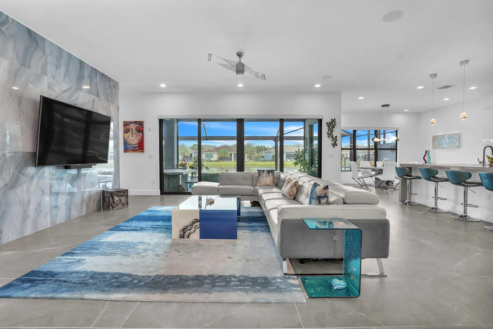 8611 Dearborn River Way