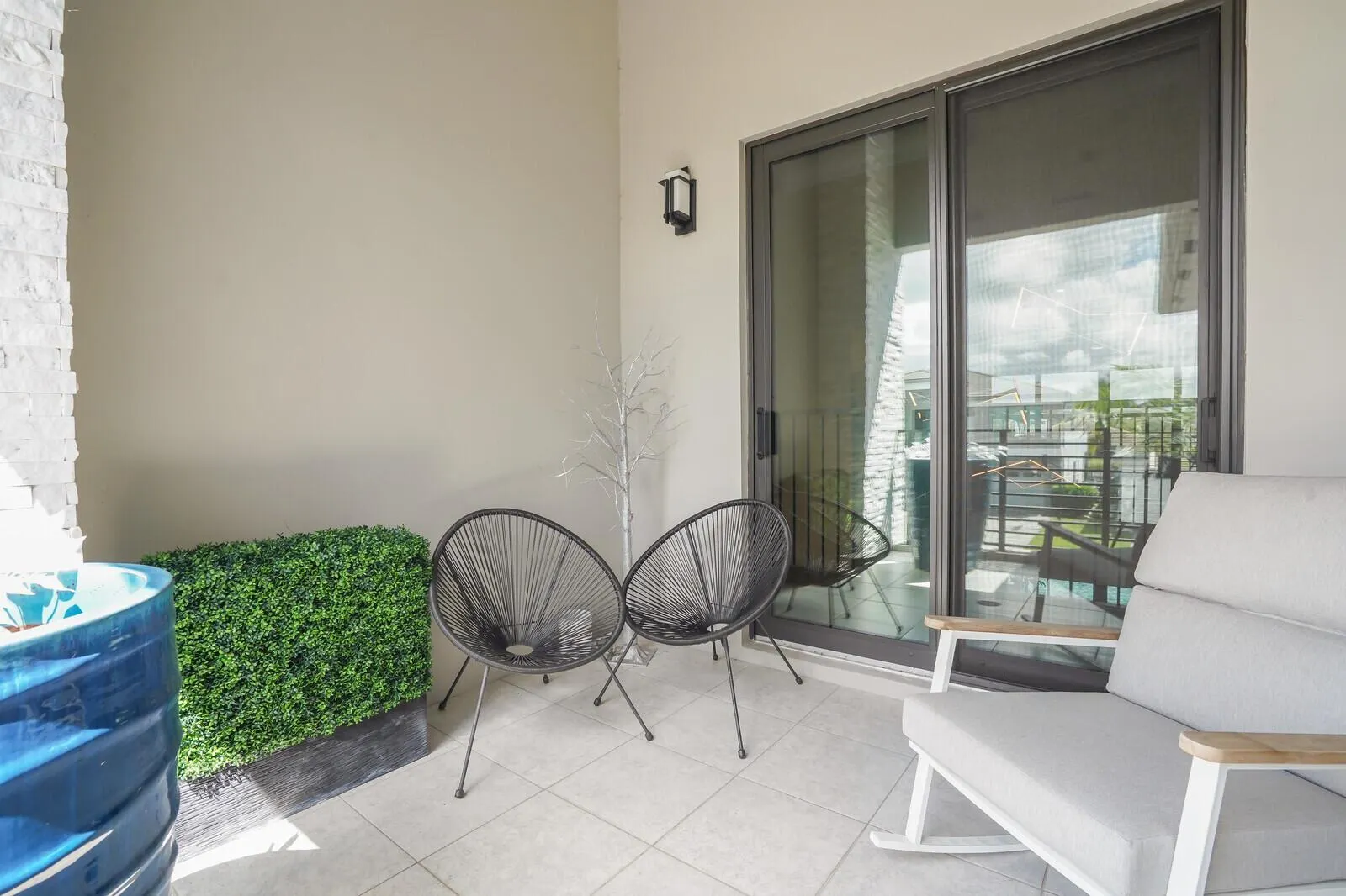 8611 Dearborn River Way