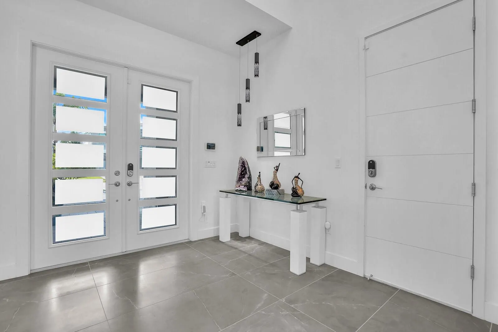 8611 Dearborn River Way