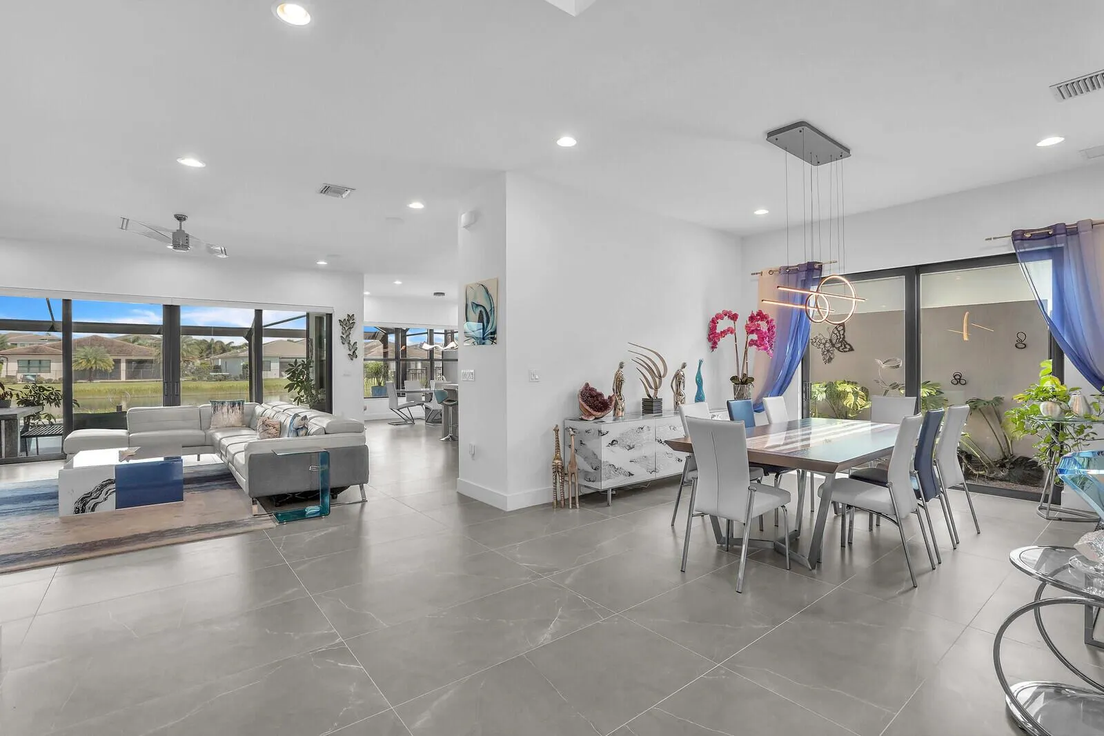 8611 Dearborn River Way