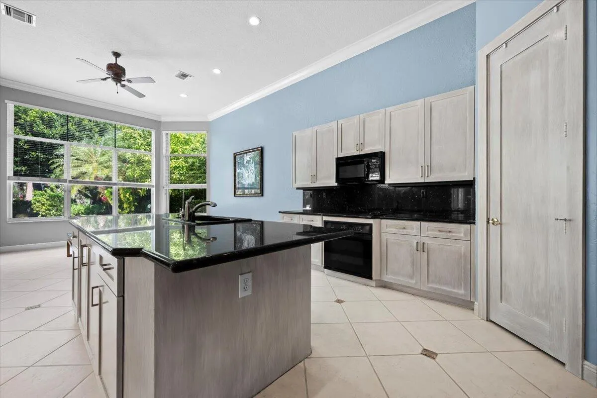 7899 Preserve Drive