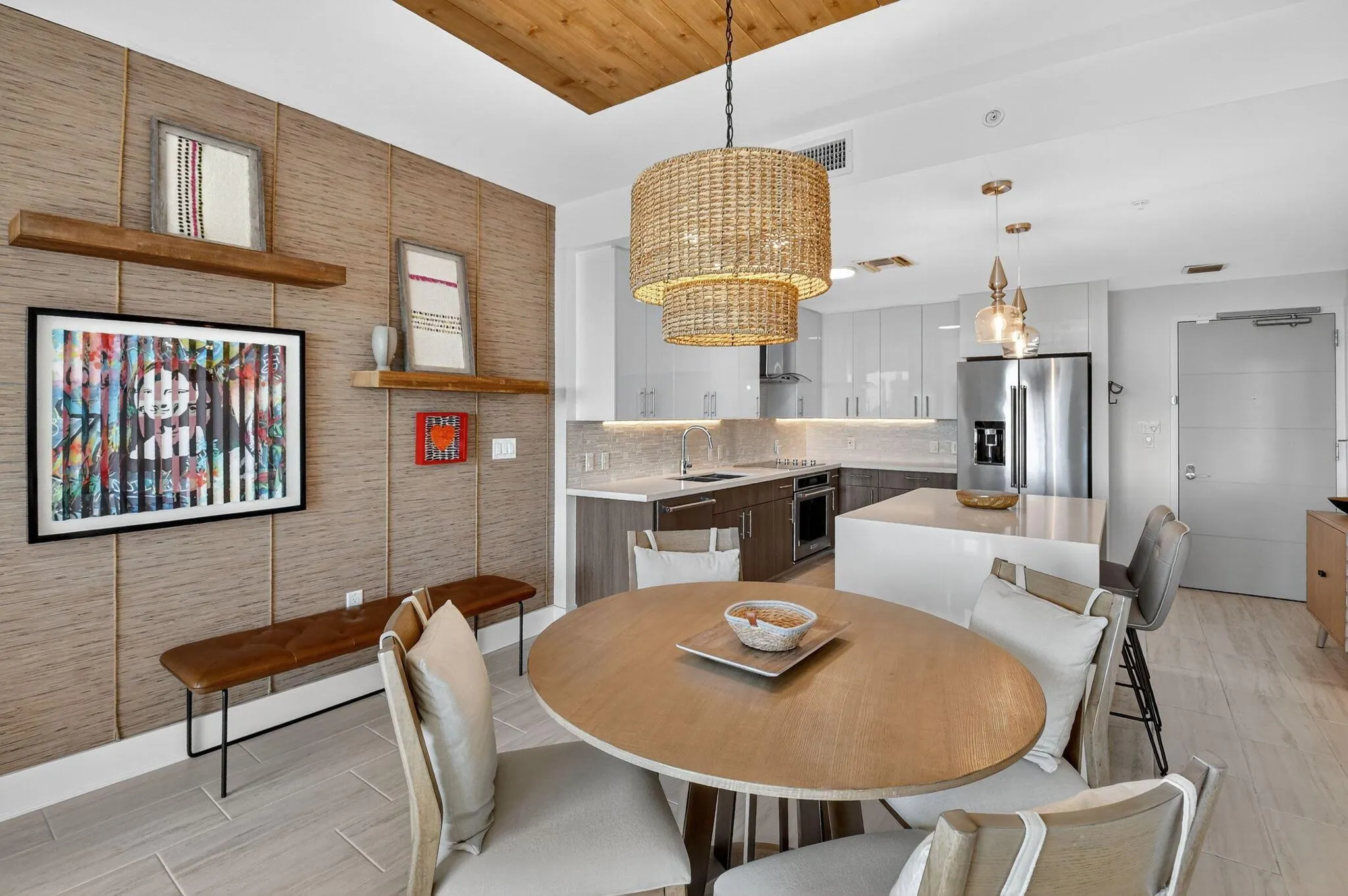 236 SE Fifth Avenue, #405