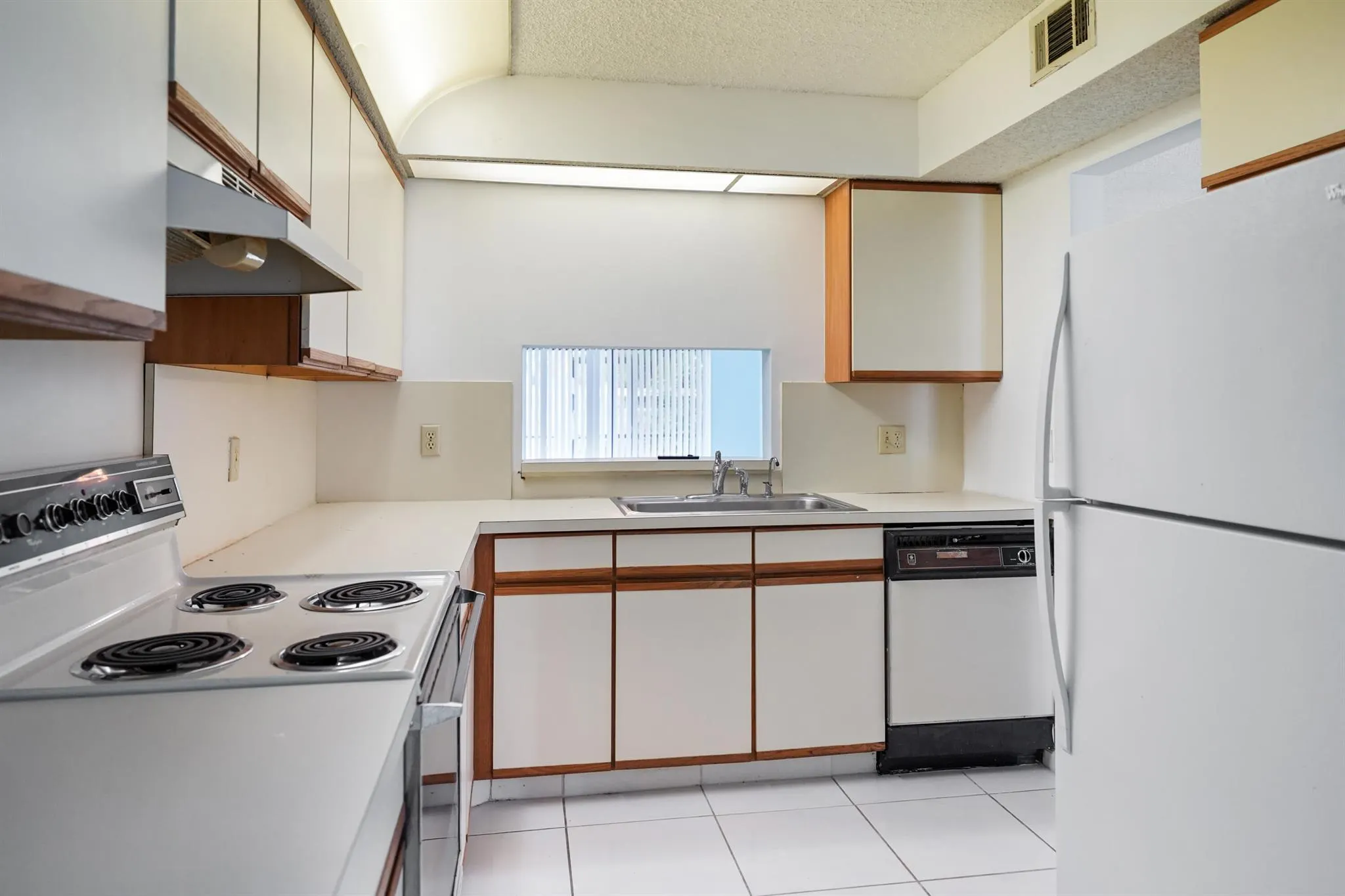 10204 Mangrove Drive, #103