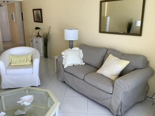 3540 S Ocean Boulevard, #805