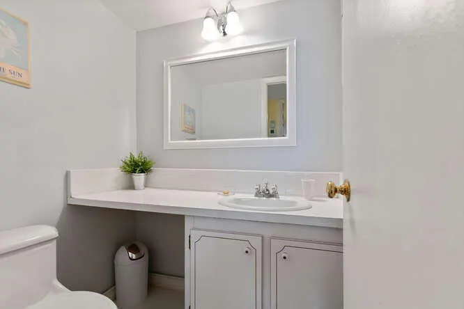 3540 S Ocean Boulevard, #805