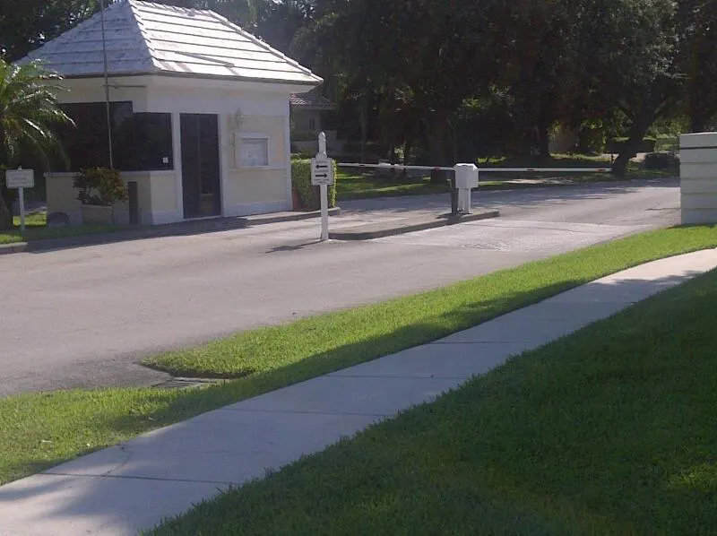 3626 Whitehall Drive, #304