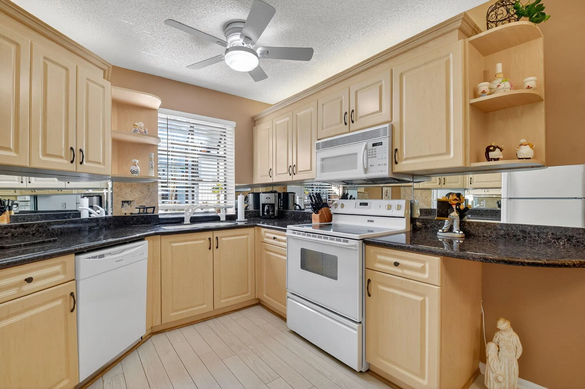 5135 Floria Drive, #C