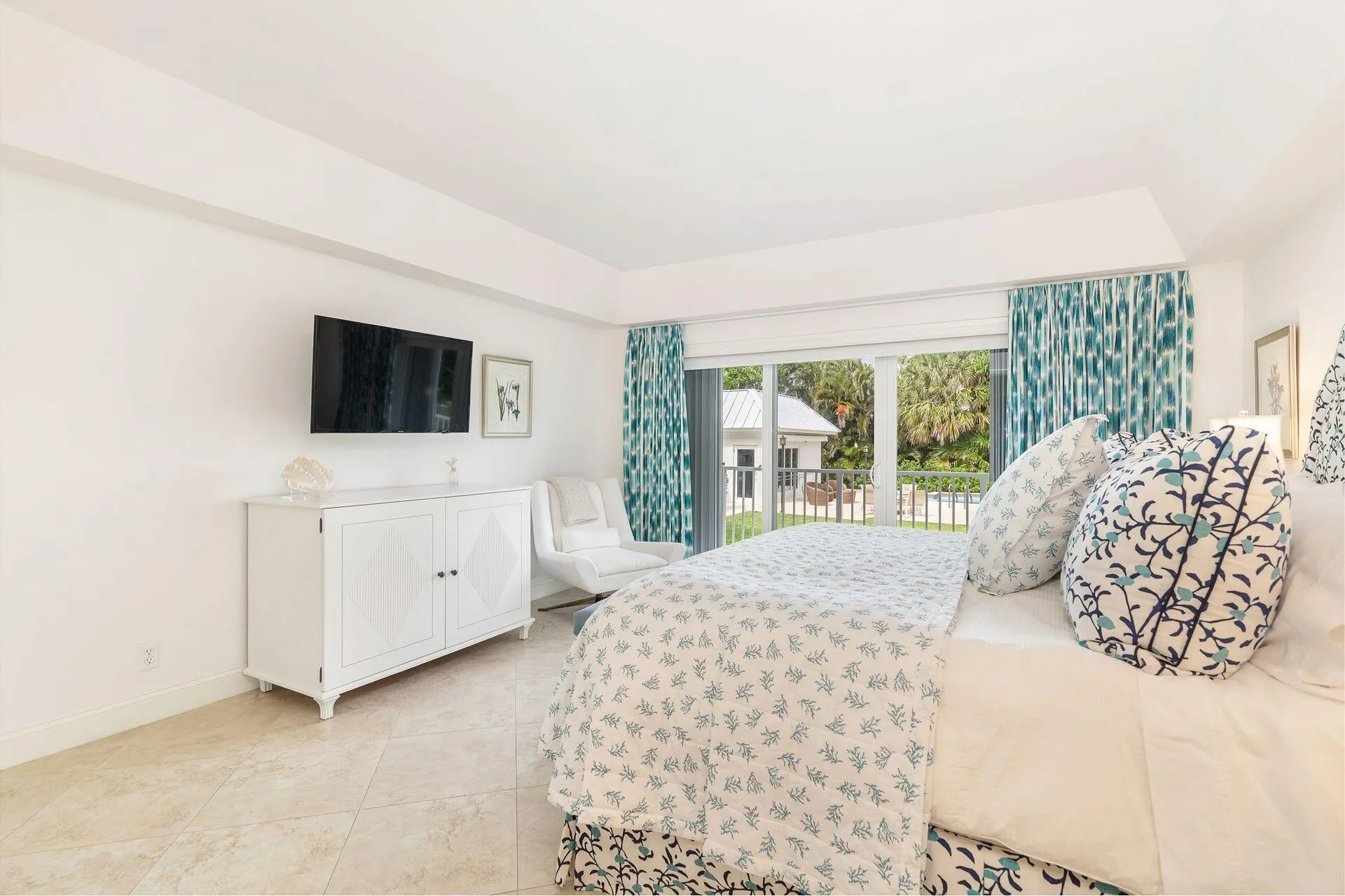 350 S Ocean Boulevard, #107