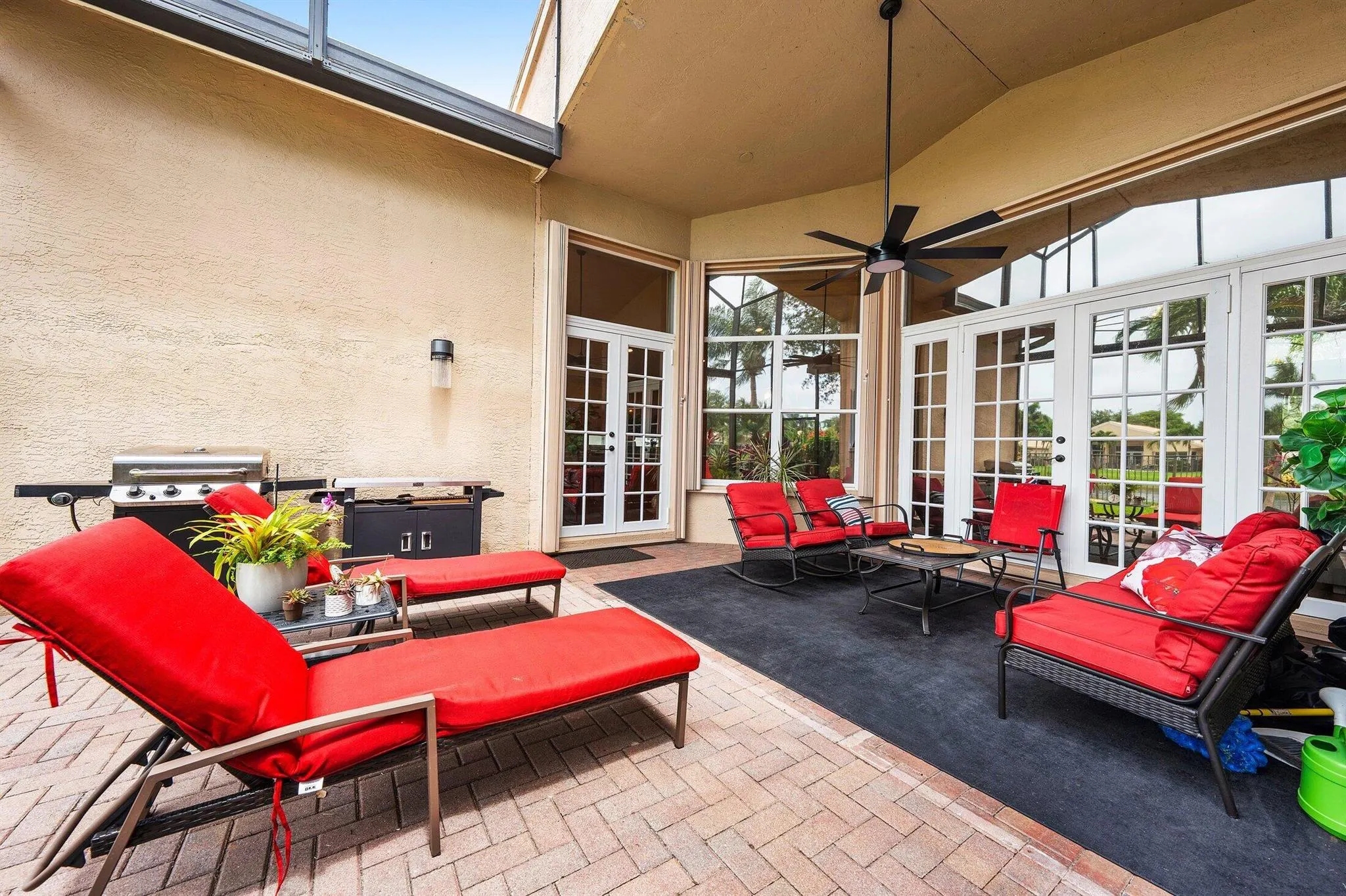7346 Greenport Cove