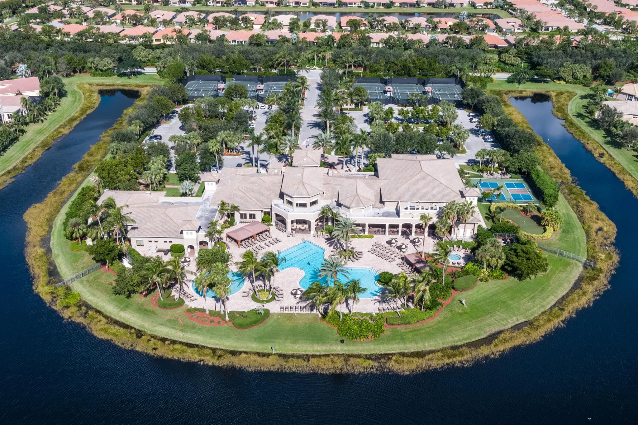 7346 Greenport Cove