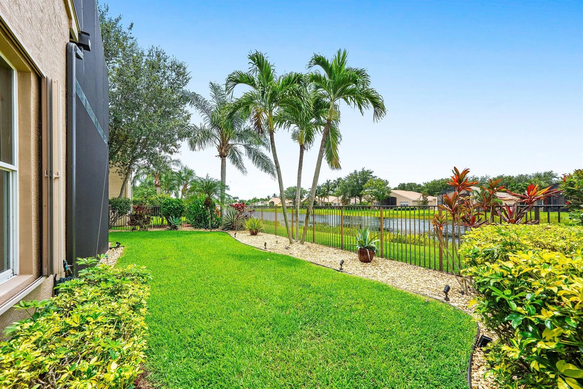7346 Greenport Cove