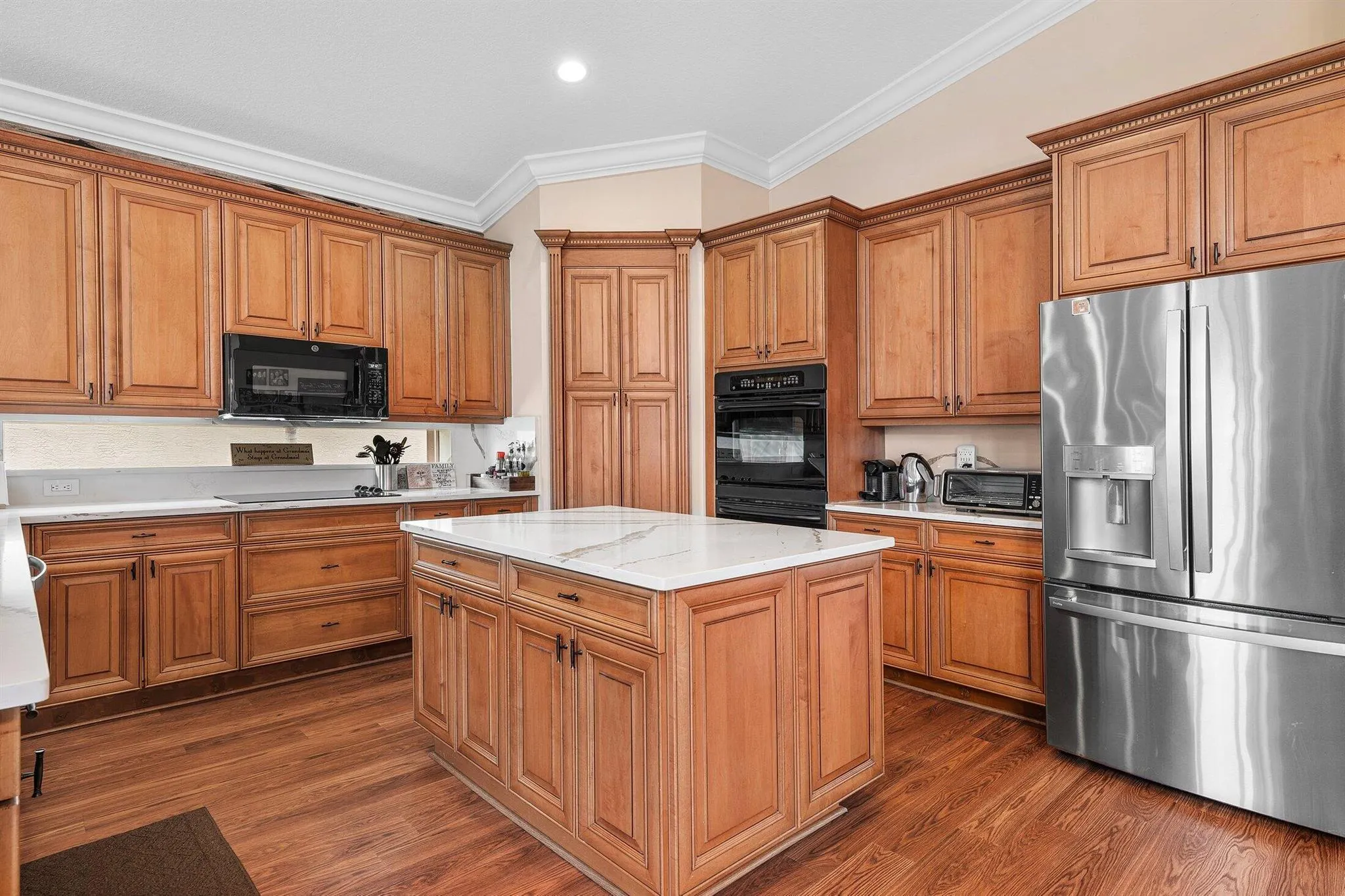 7346 Greenport Cove