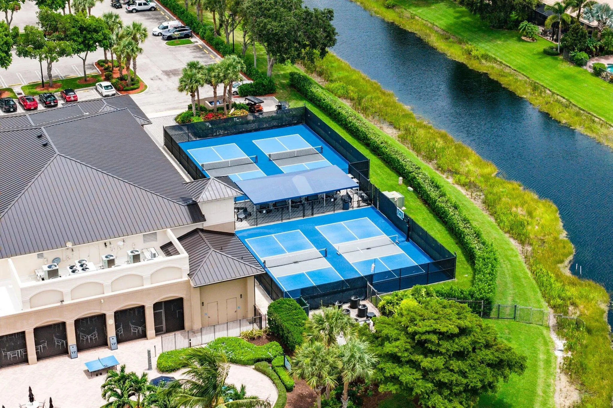 7346 Greenport Cove