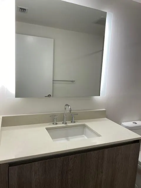 111 SE 1st Avenue, #218
