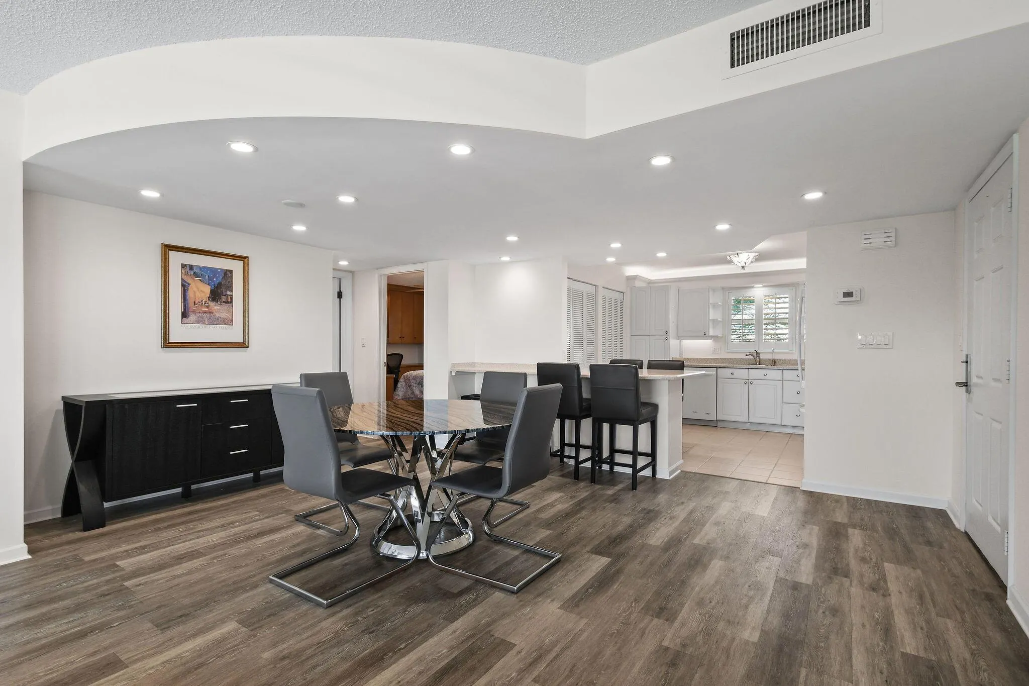 801 Lake Shore Drive, #310