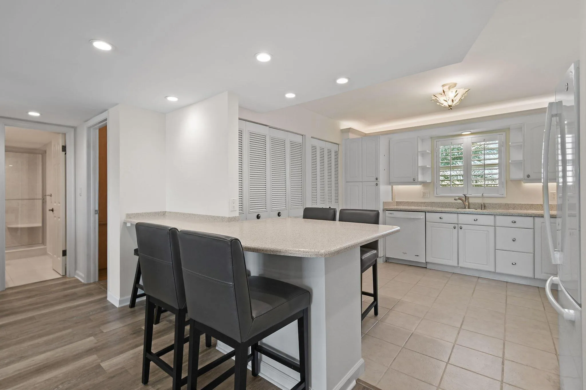 801 Lake Shore Drive, #310