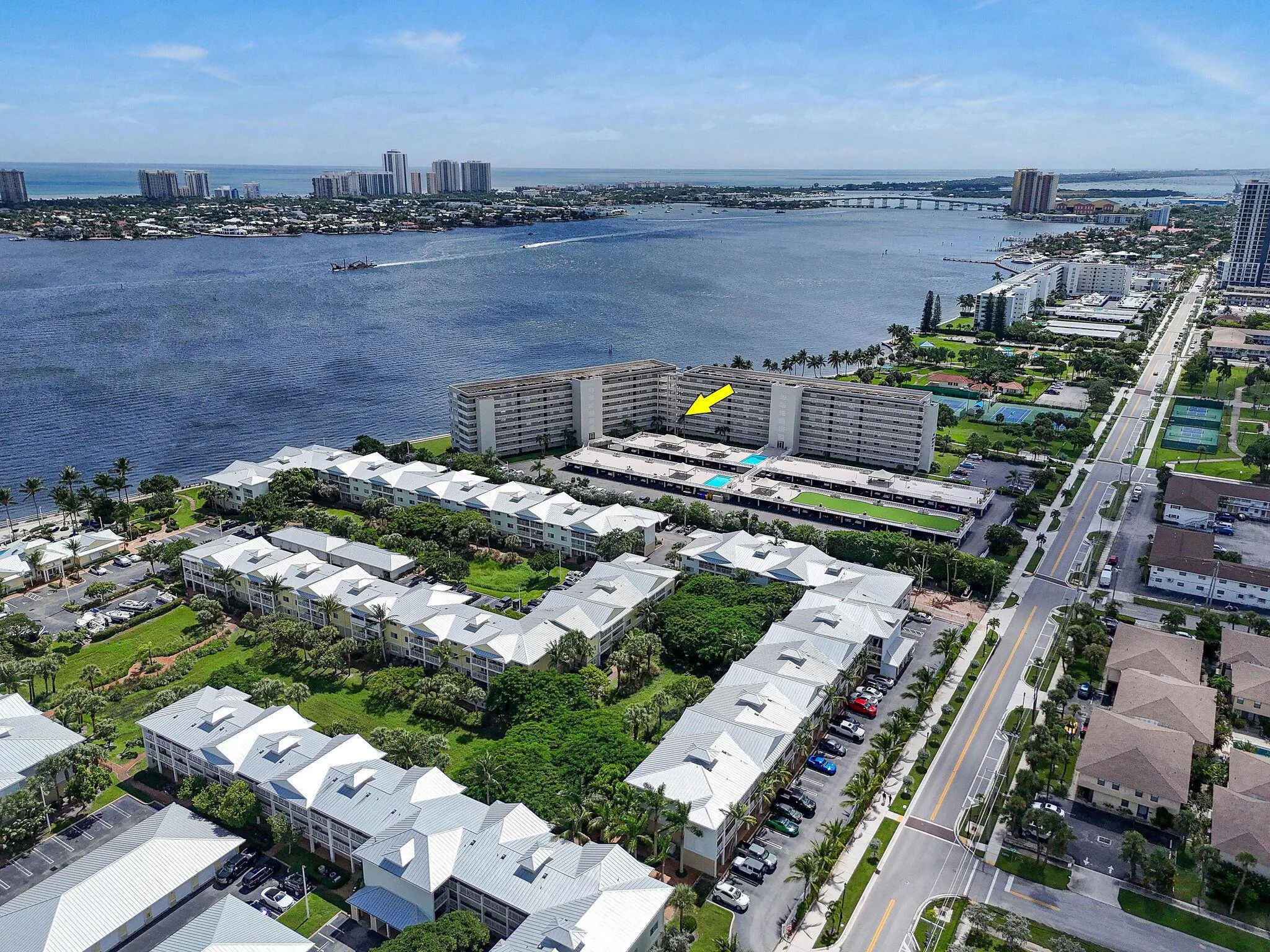 801 Lake Shore Drive, #310