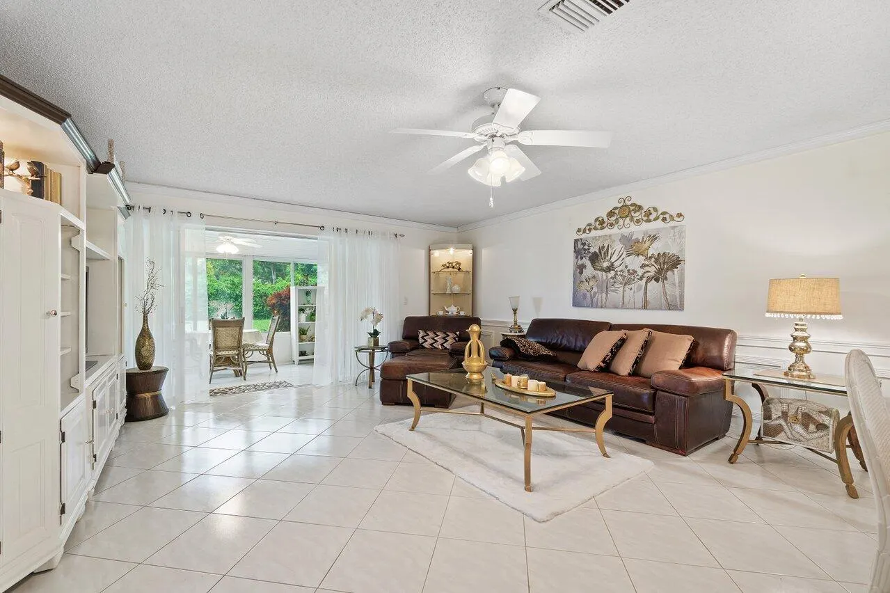 5010 Privet Place, #101