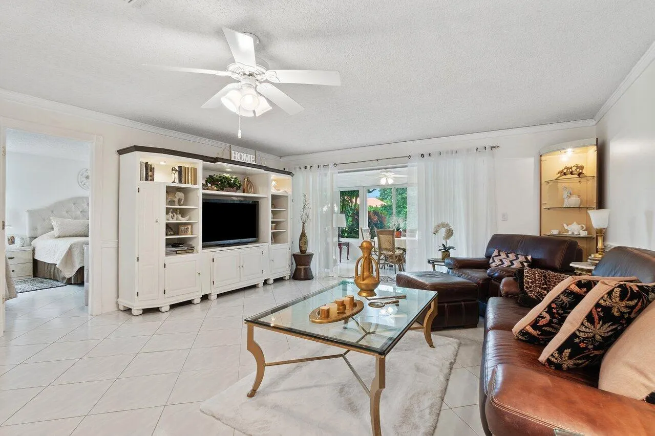 5010 Privet Place, #101