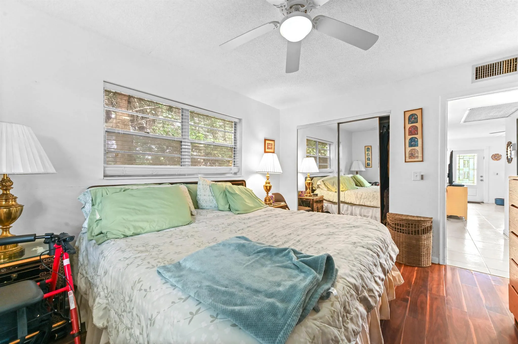 268 Northampton N