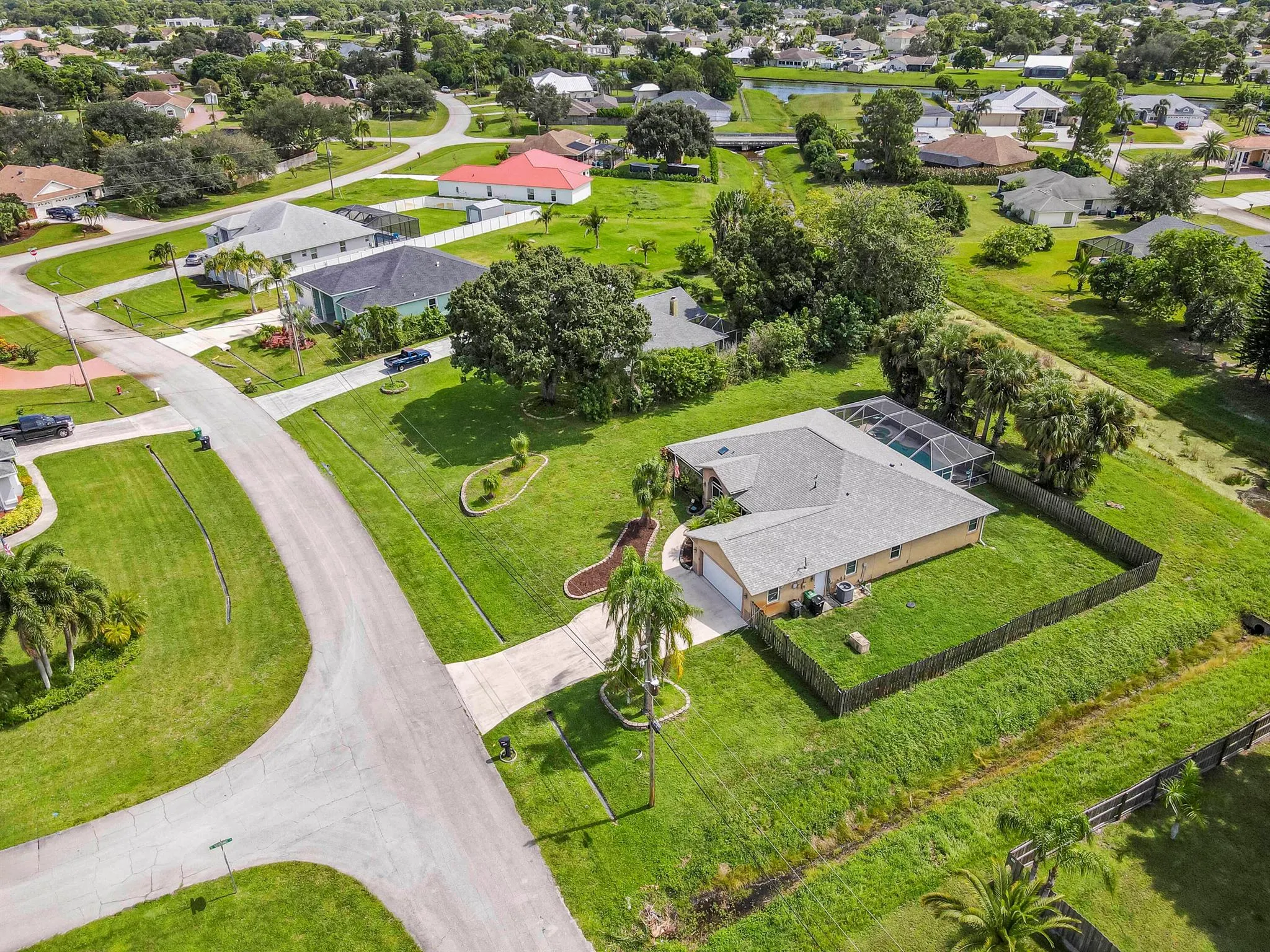 248 SW Marathon Avenue