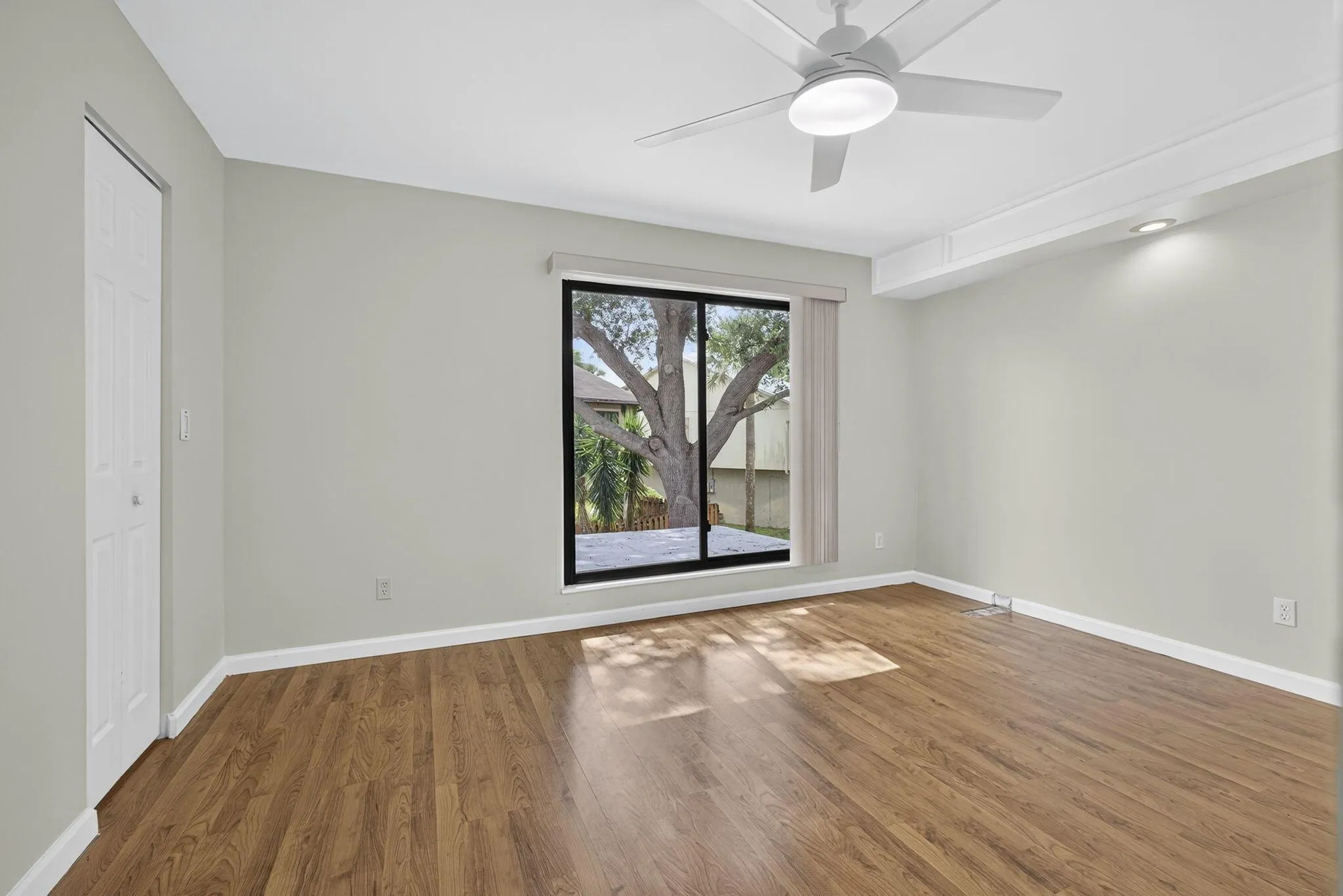 323 Sandtree Drive