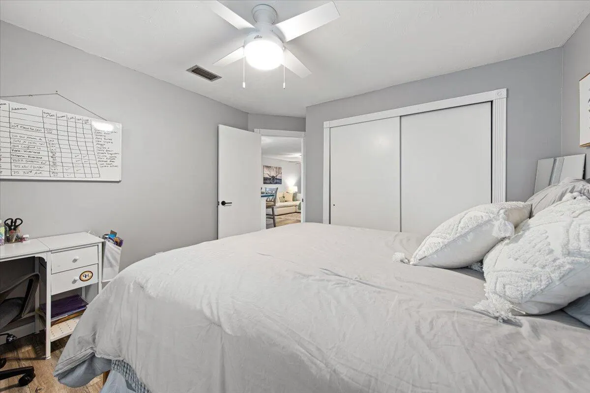 6006 Indrio Road, #7
