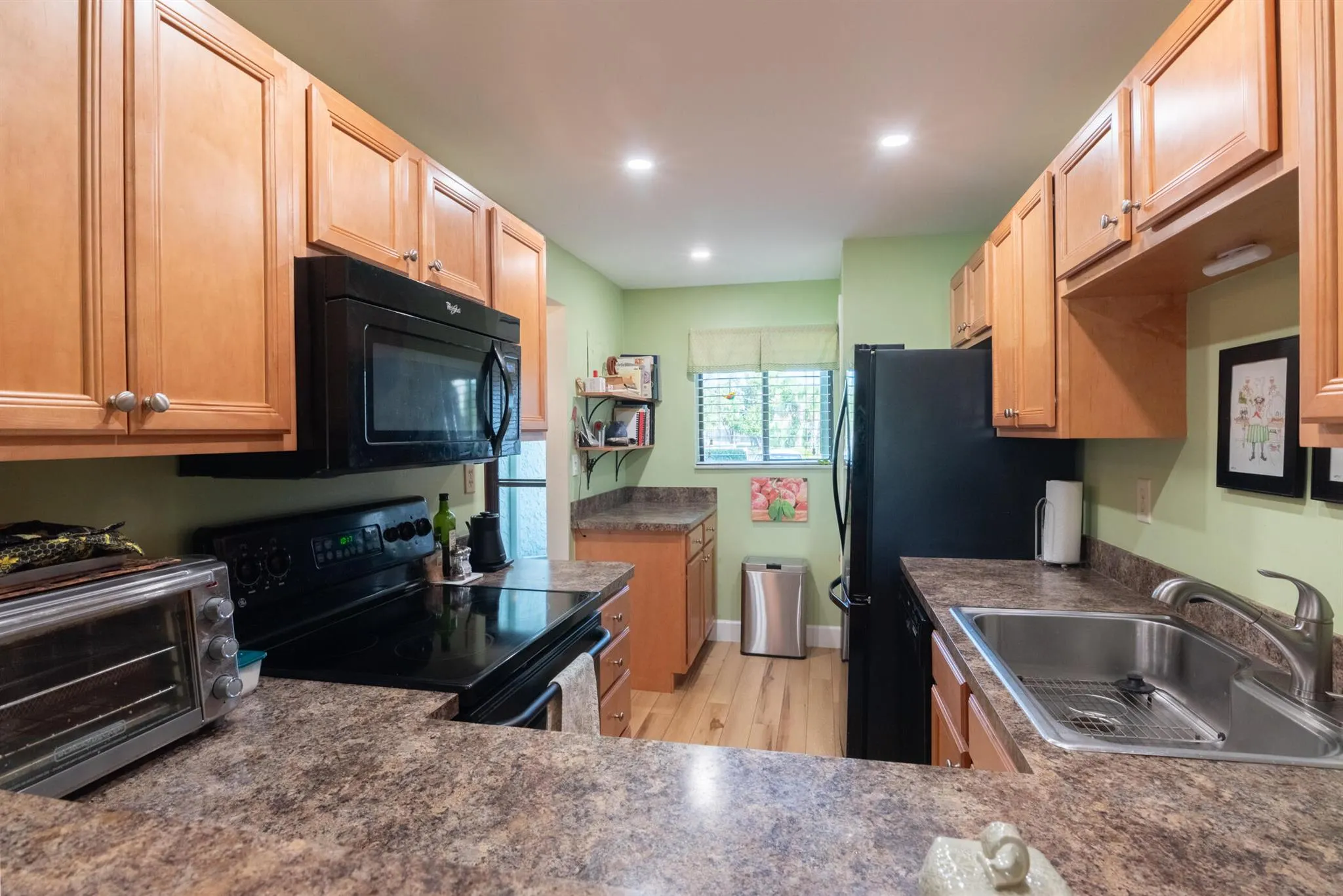 5403 SE Miles Grant Road, #111