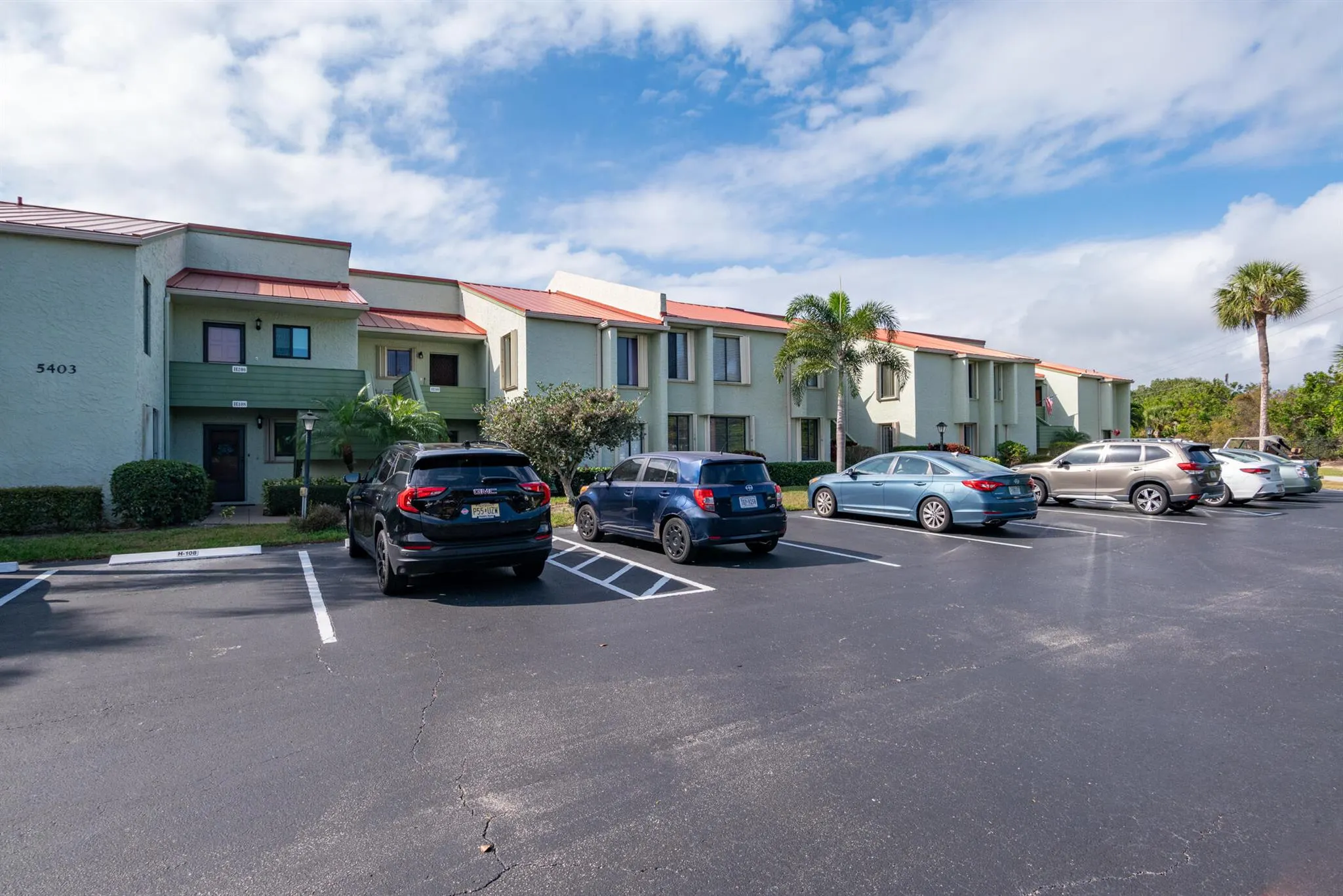 5403 SE Miles Grant Road, #111
