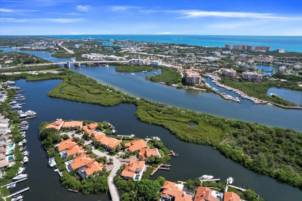 3322 Casseekey Island Road, #901