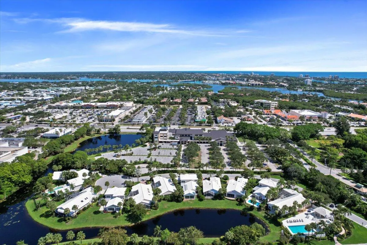 3322 Casseekey Island Road, #901