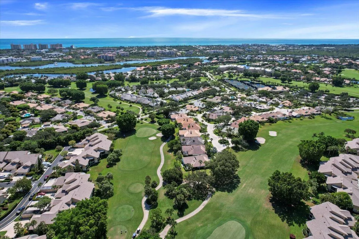 3322 Casseekey Island Road, #901